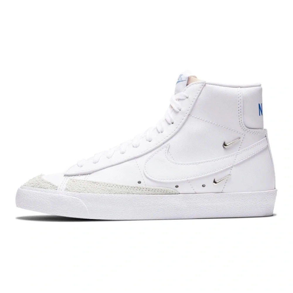 Nike blazer mid ‘77 with metallic swoosh